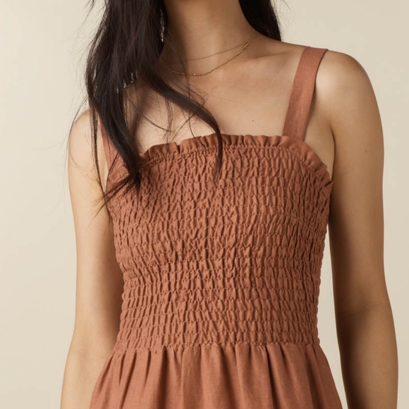 Vetta The Smocked Tier Dress in New Clay Linen Tencel Blend Size XS - Picture 2 of 12